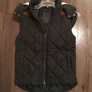 Puffer Jacket Vest w/Sherpa Lined Hood